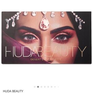 HUDA BEAUTY Desert Dusk Eyeshadow Palette - Plum, Rose Gold & Bronze Hues